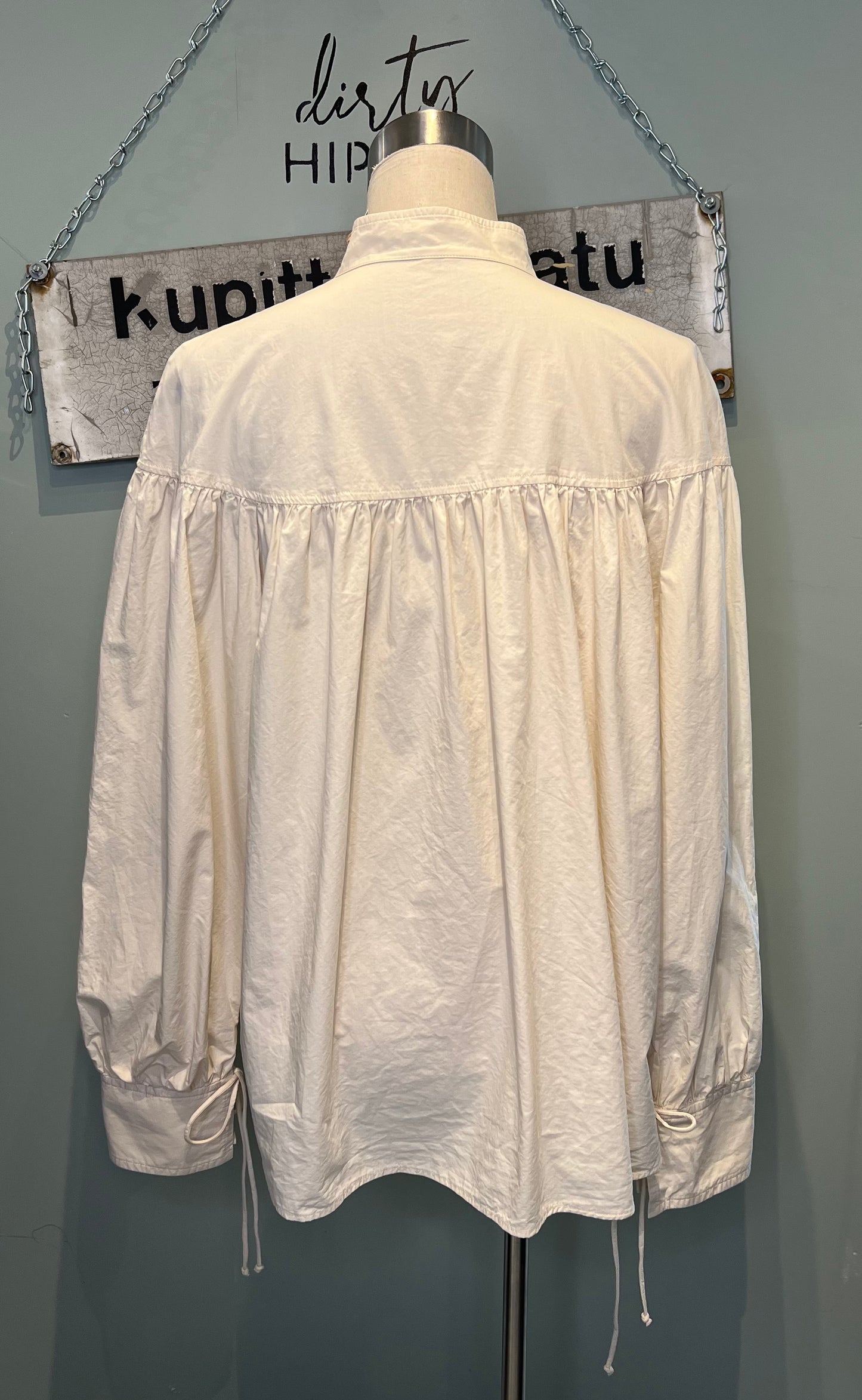 Pusero Arket 44