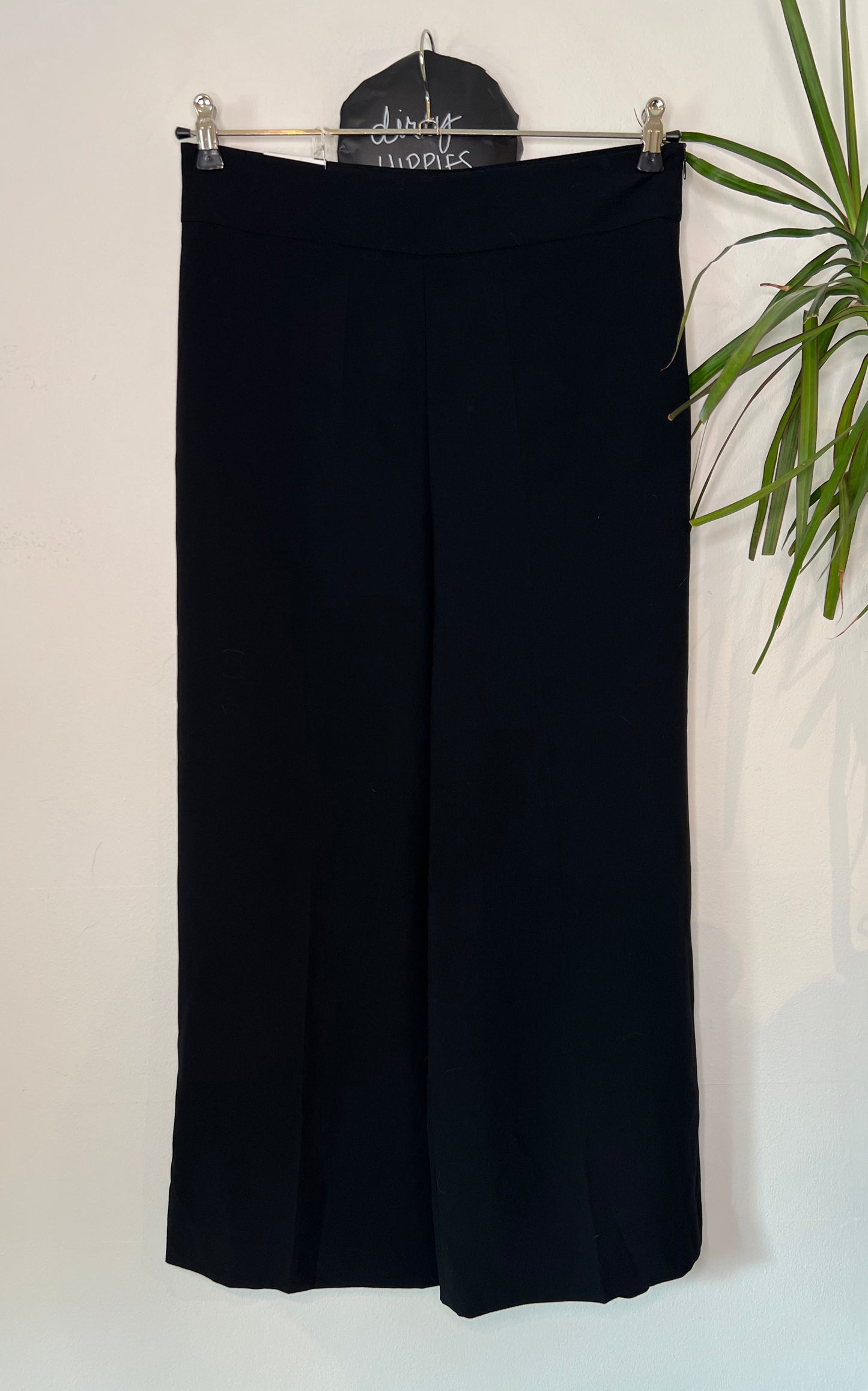 Uudet Culottes Zara L