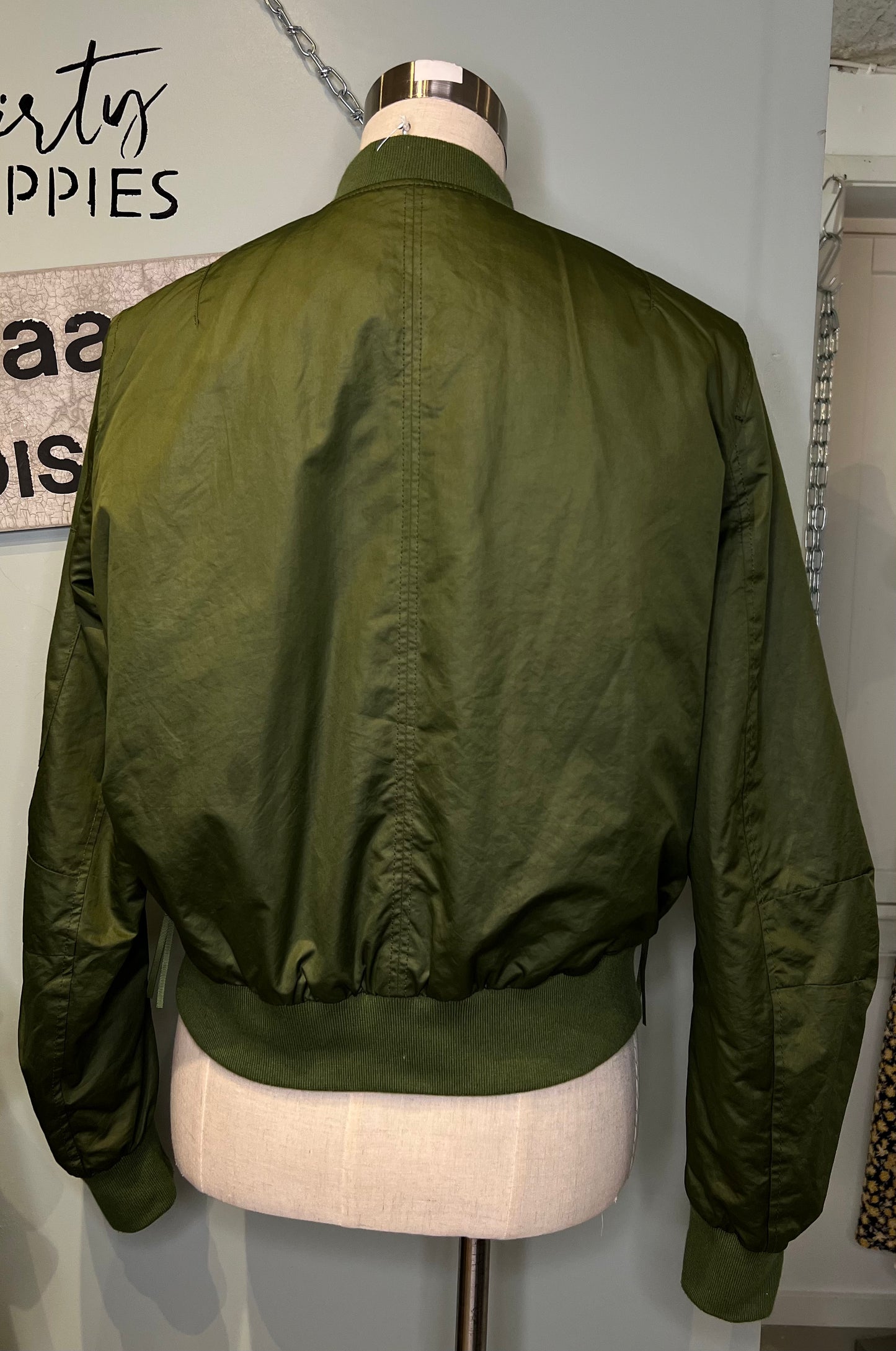 Bomber takki RESERVED (42)