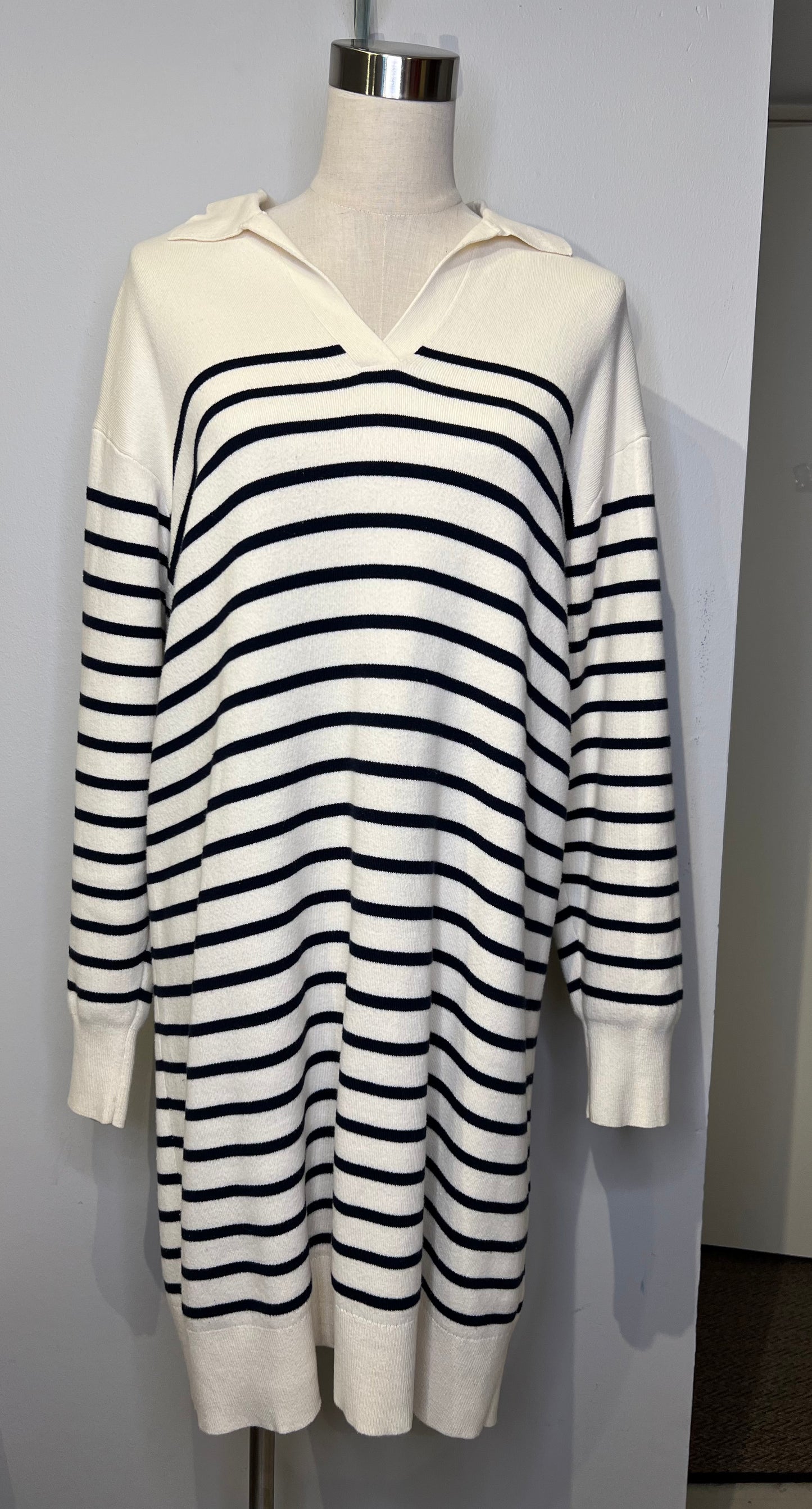 Neulemekko UNIQLO (L)