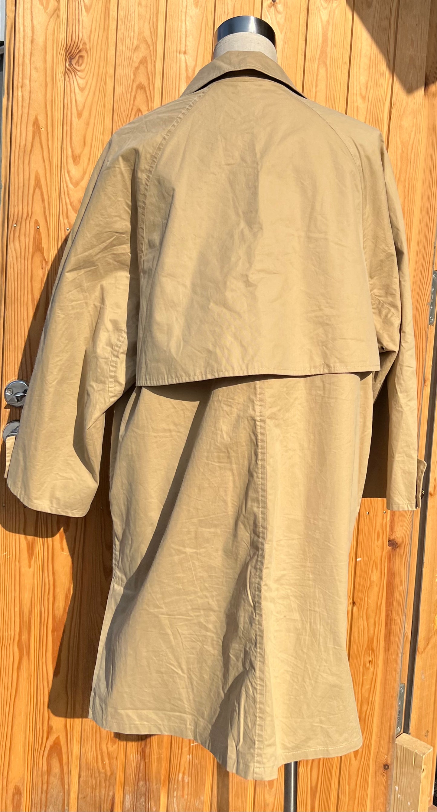 Trenssi Burberry 40