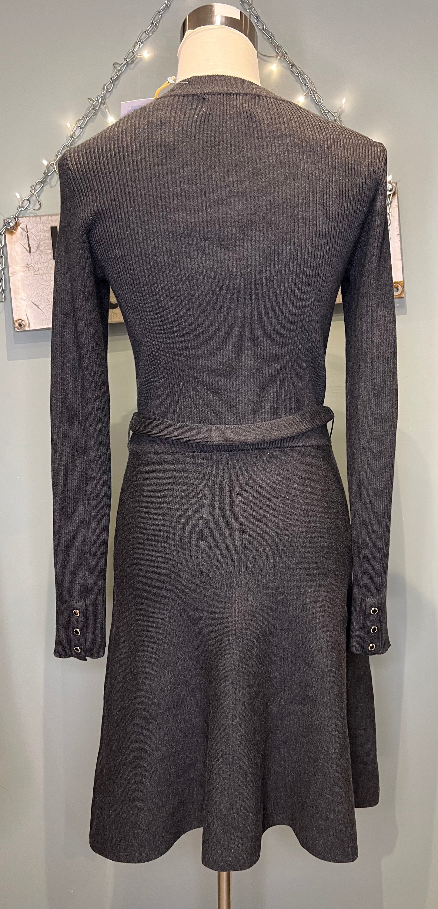 Neulemekko Holly Whyte M