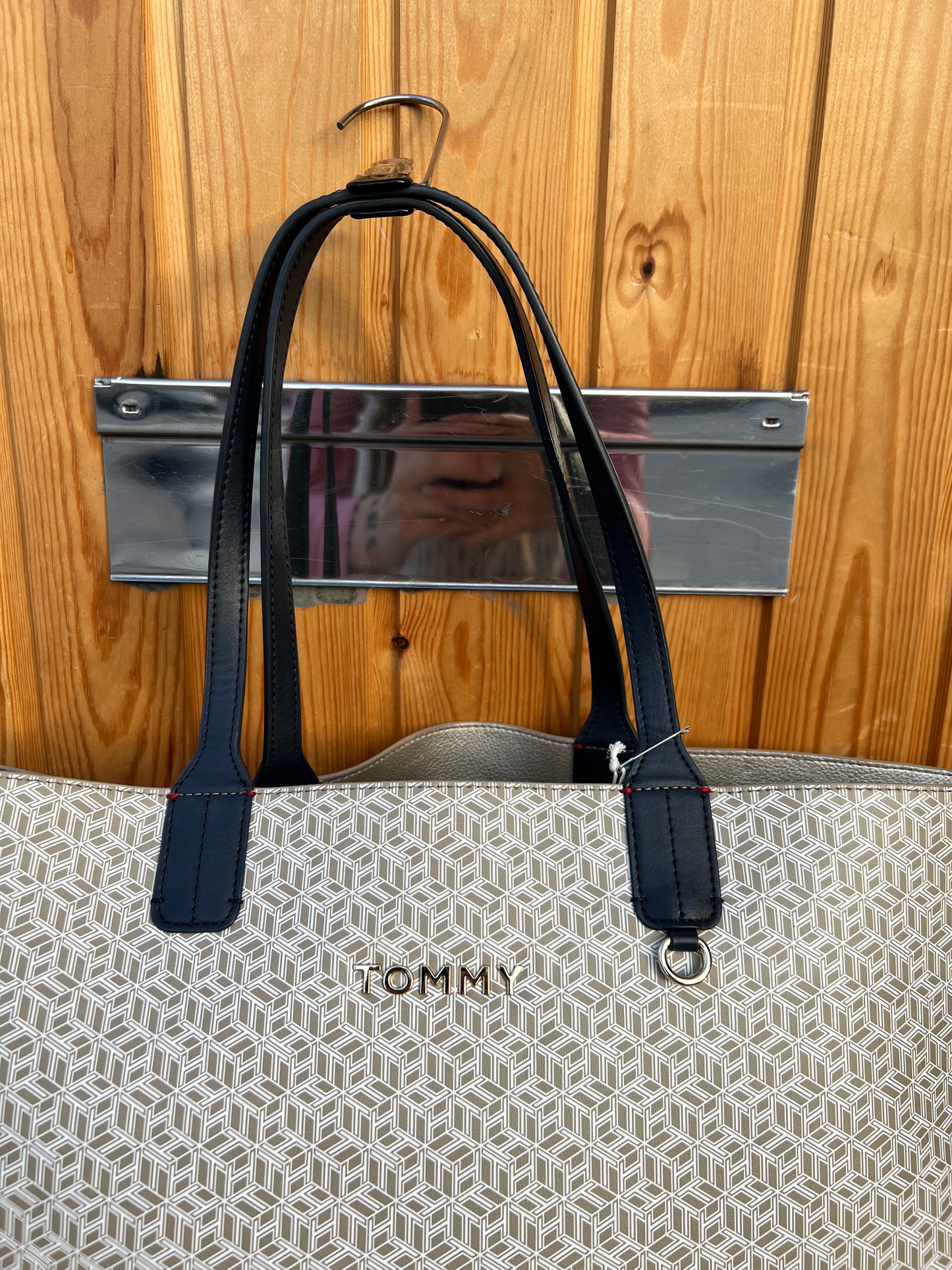 Laukku Tommy Hilfiger