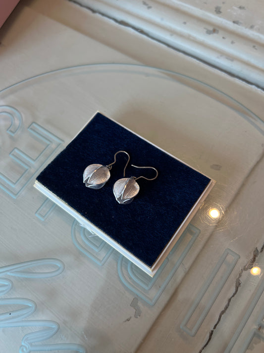 Korvikset Kalevala ”lumikukka”