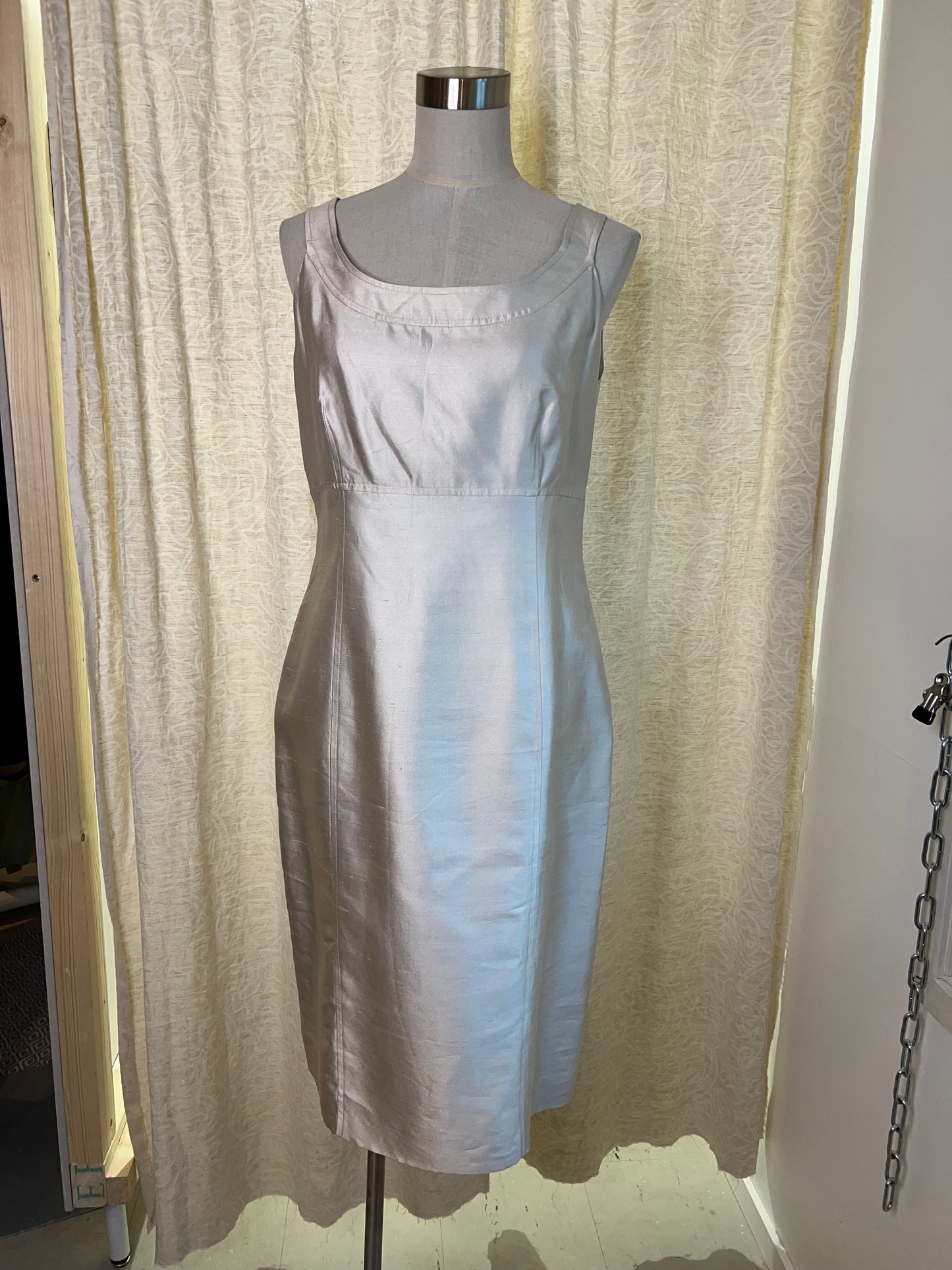 Silkkisekoitemekko MARELLA (40)