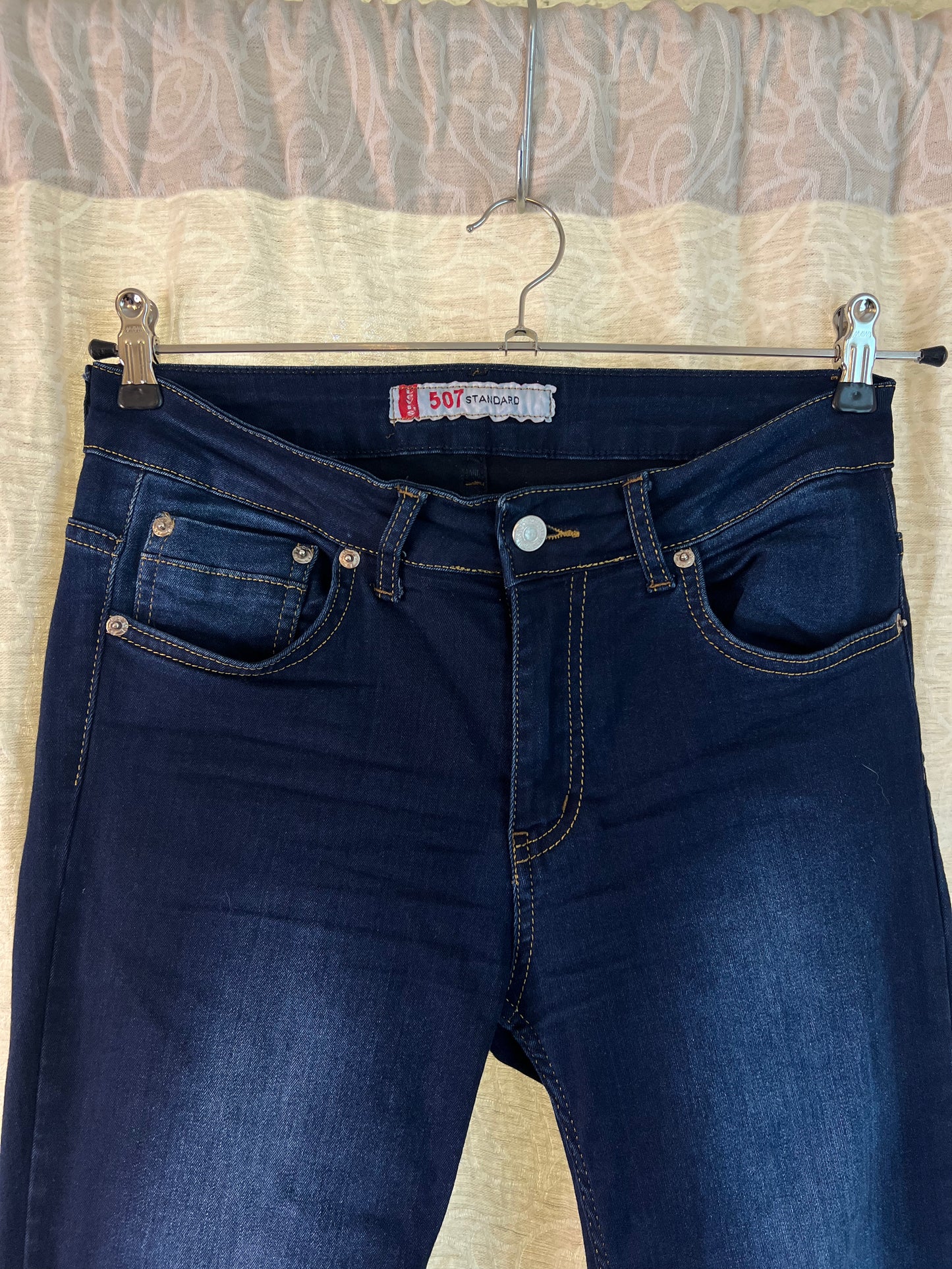 Farkut LEVI’S (M/L)