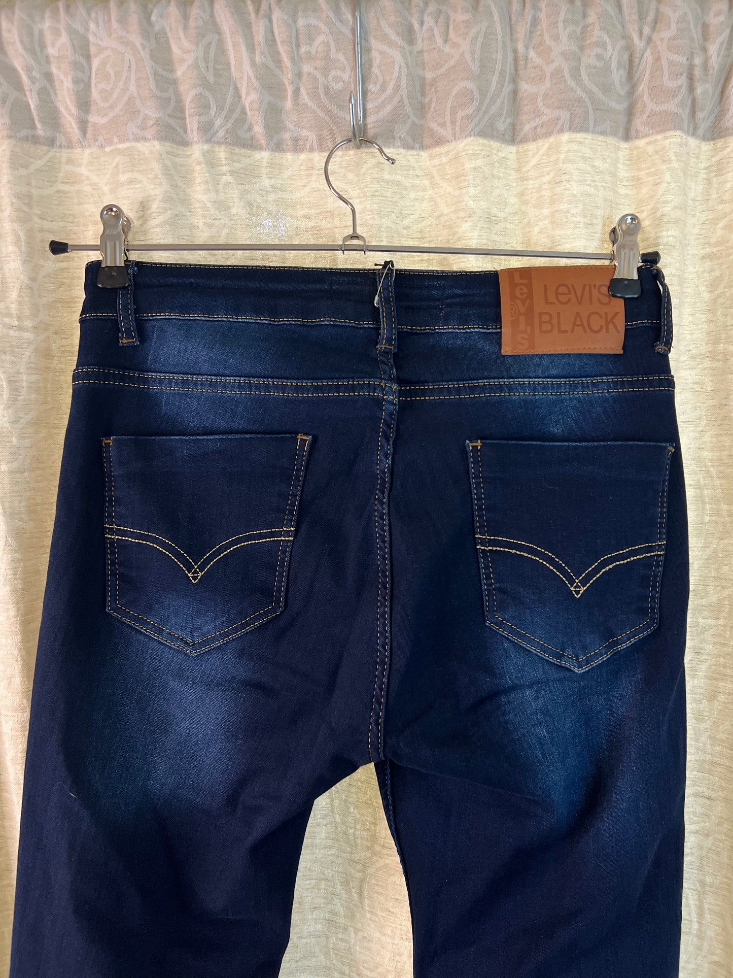 Farkut LEVI’S (M/L)