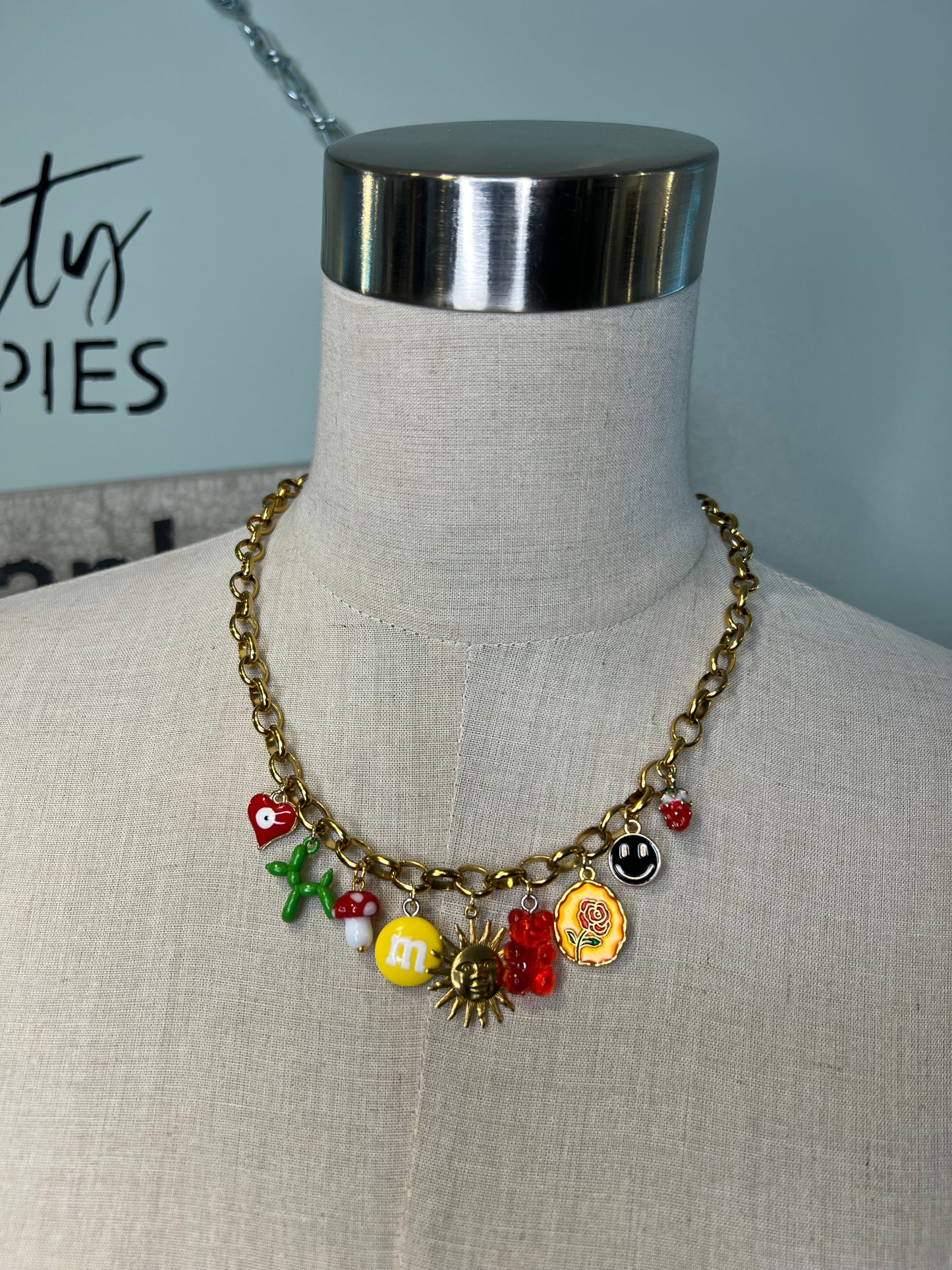 Kaulakoru MEMMICHARM