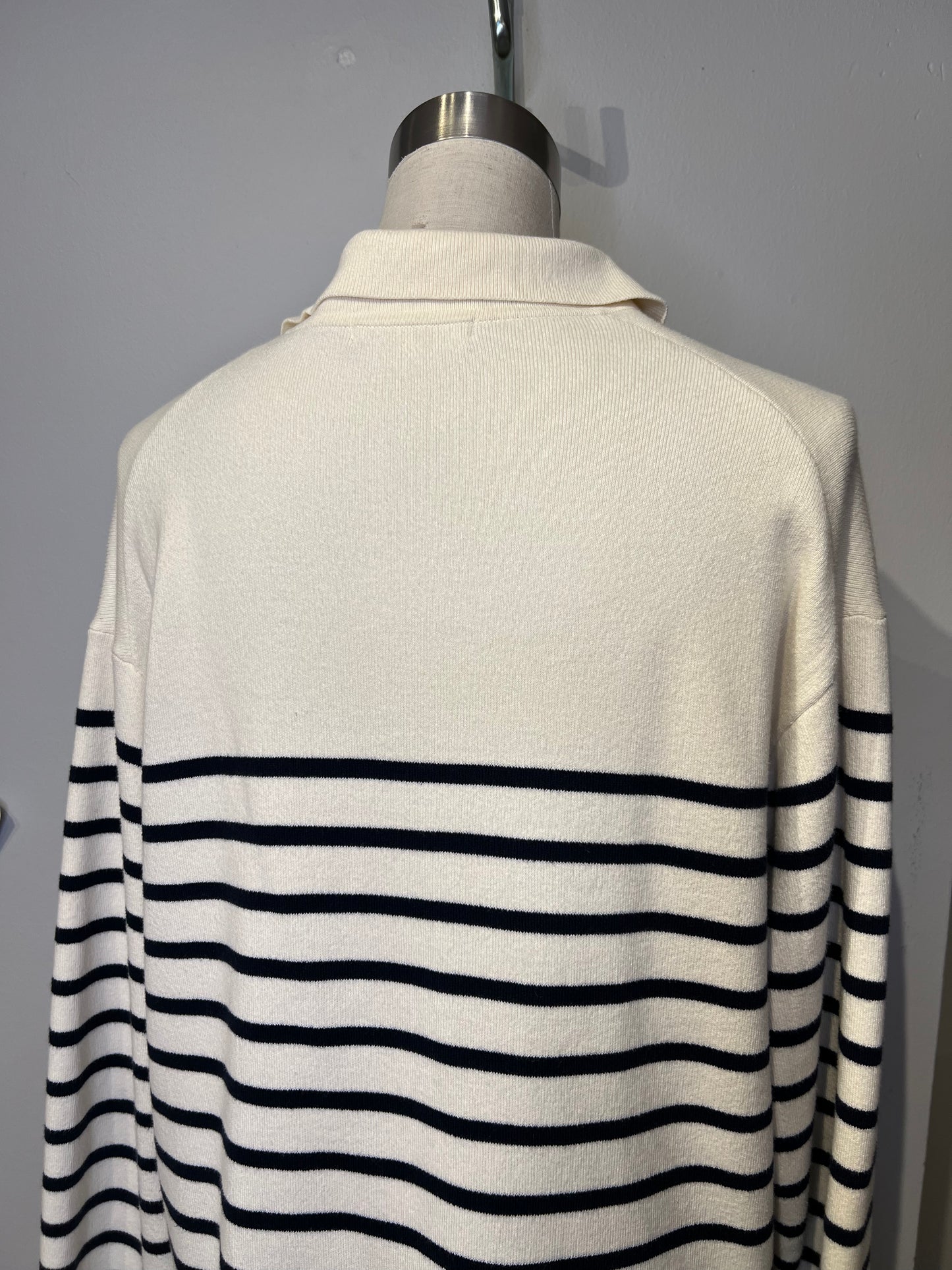 Neulemekko UNIQLO (L)