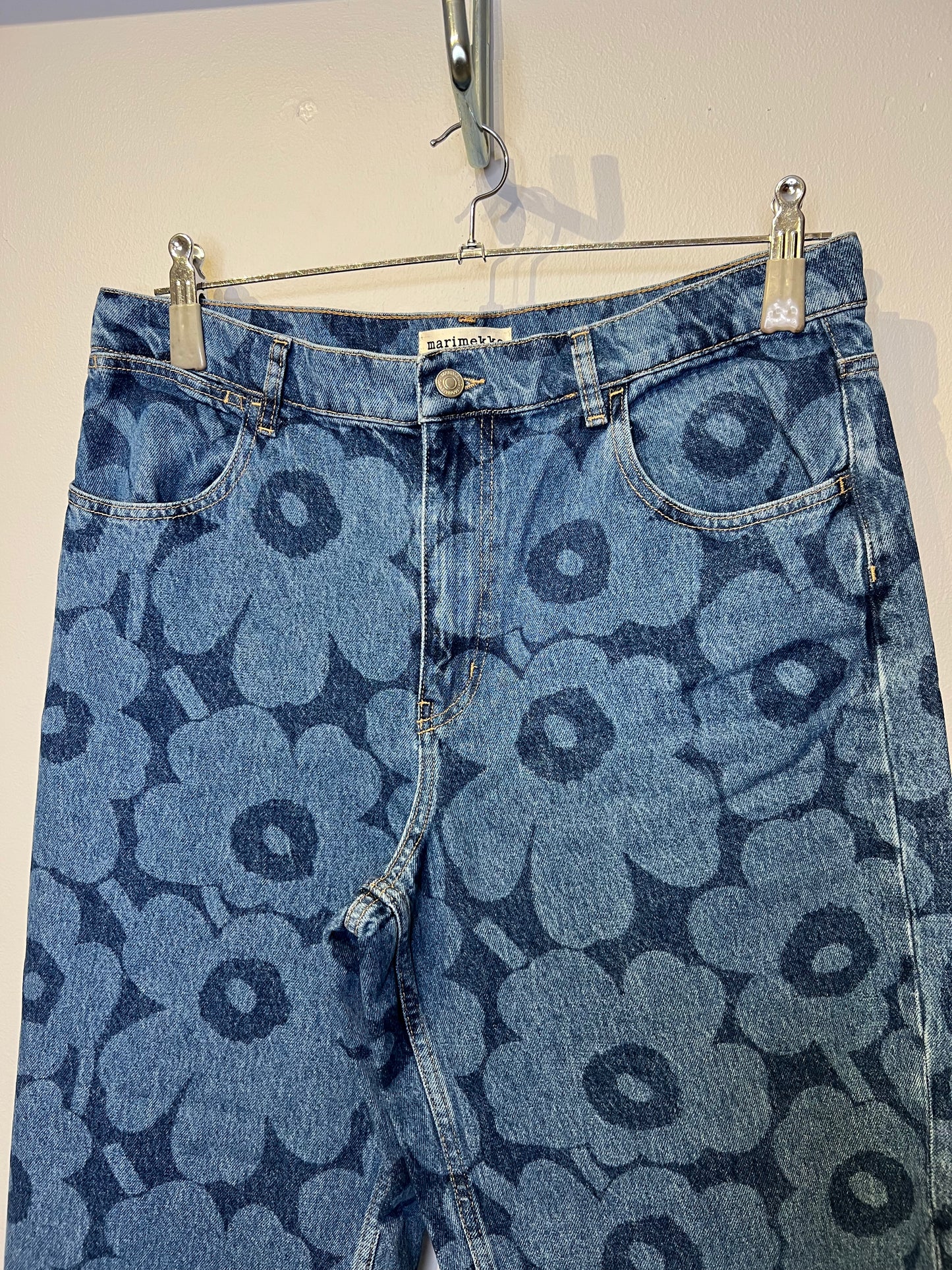 Uudet farkut MARIMEKKO (33/28)