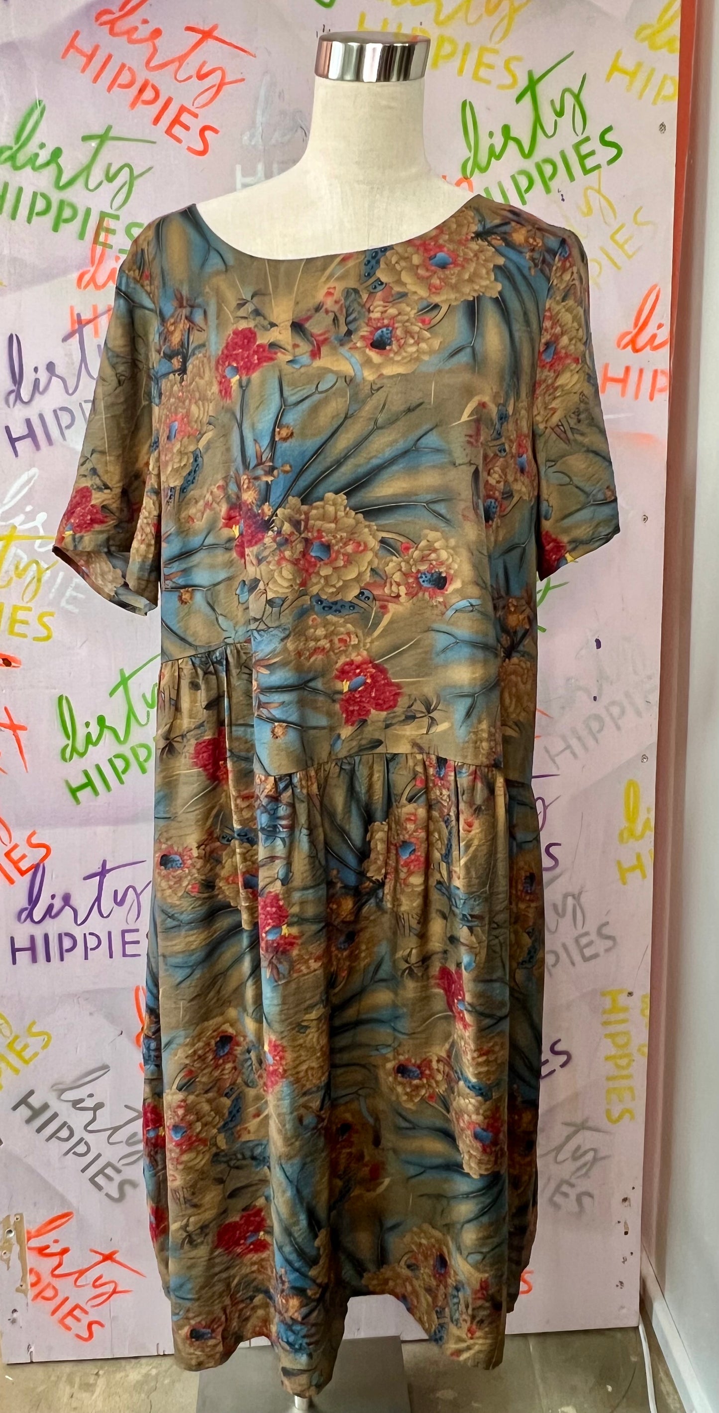 Tendency UUSI mekko XXL