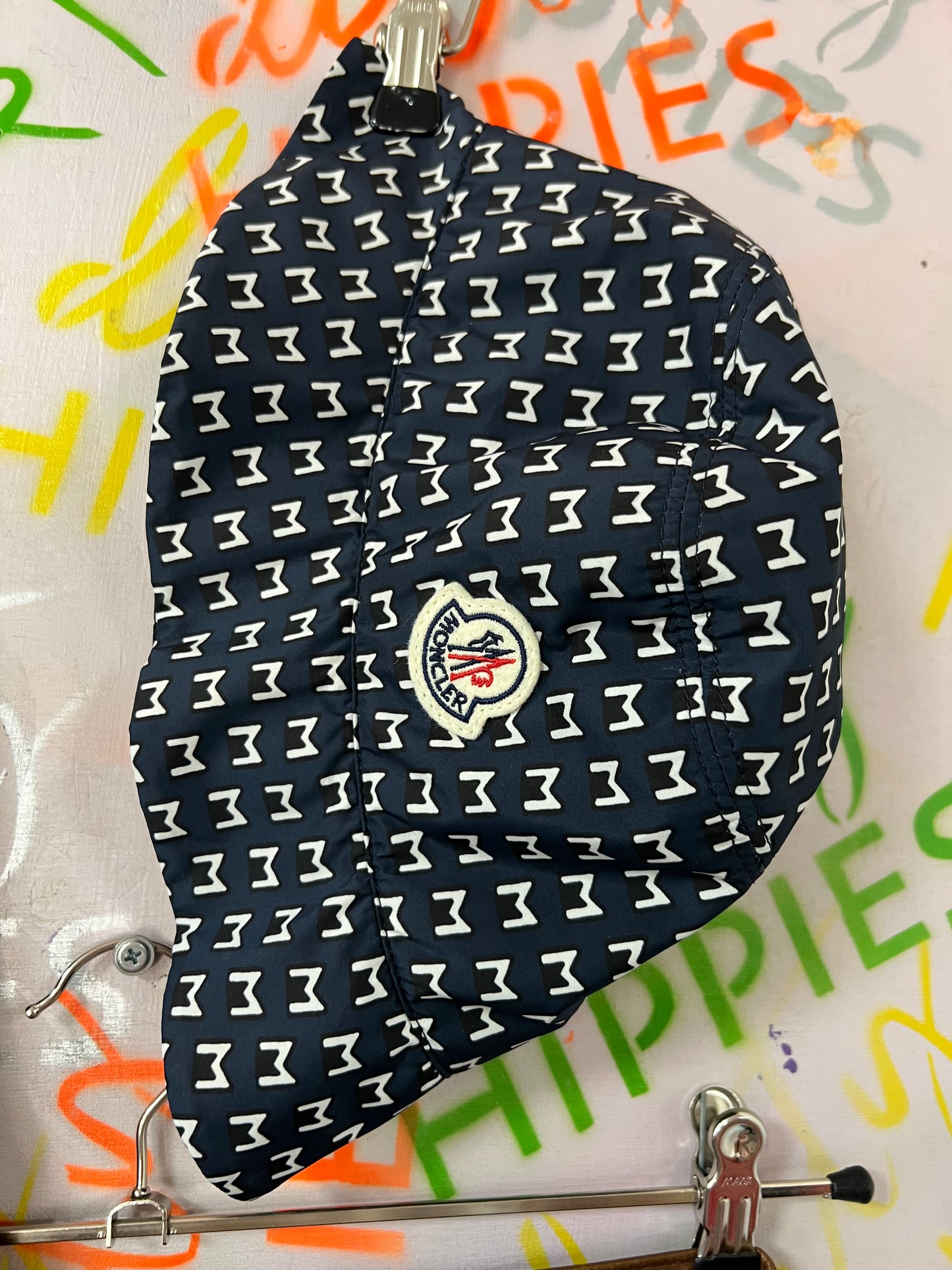 MONCLER kalastajalakki