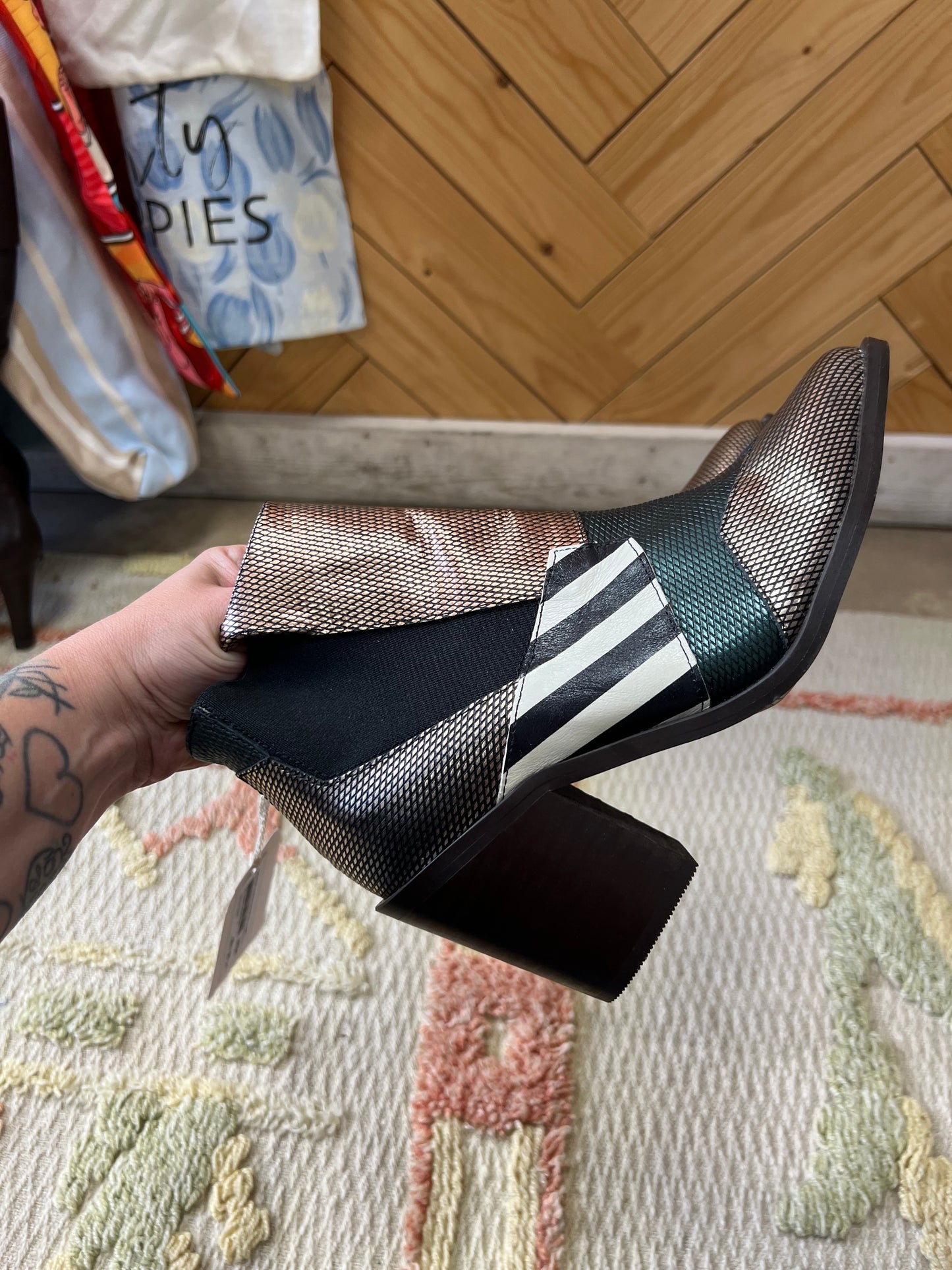 Bellahari bootsit 36