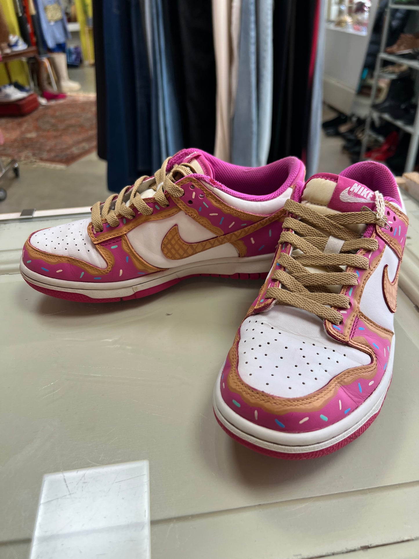 NIKE jäätelötennarit 38