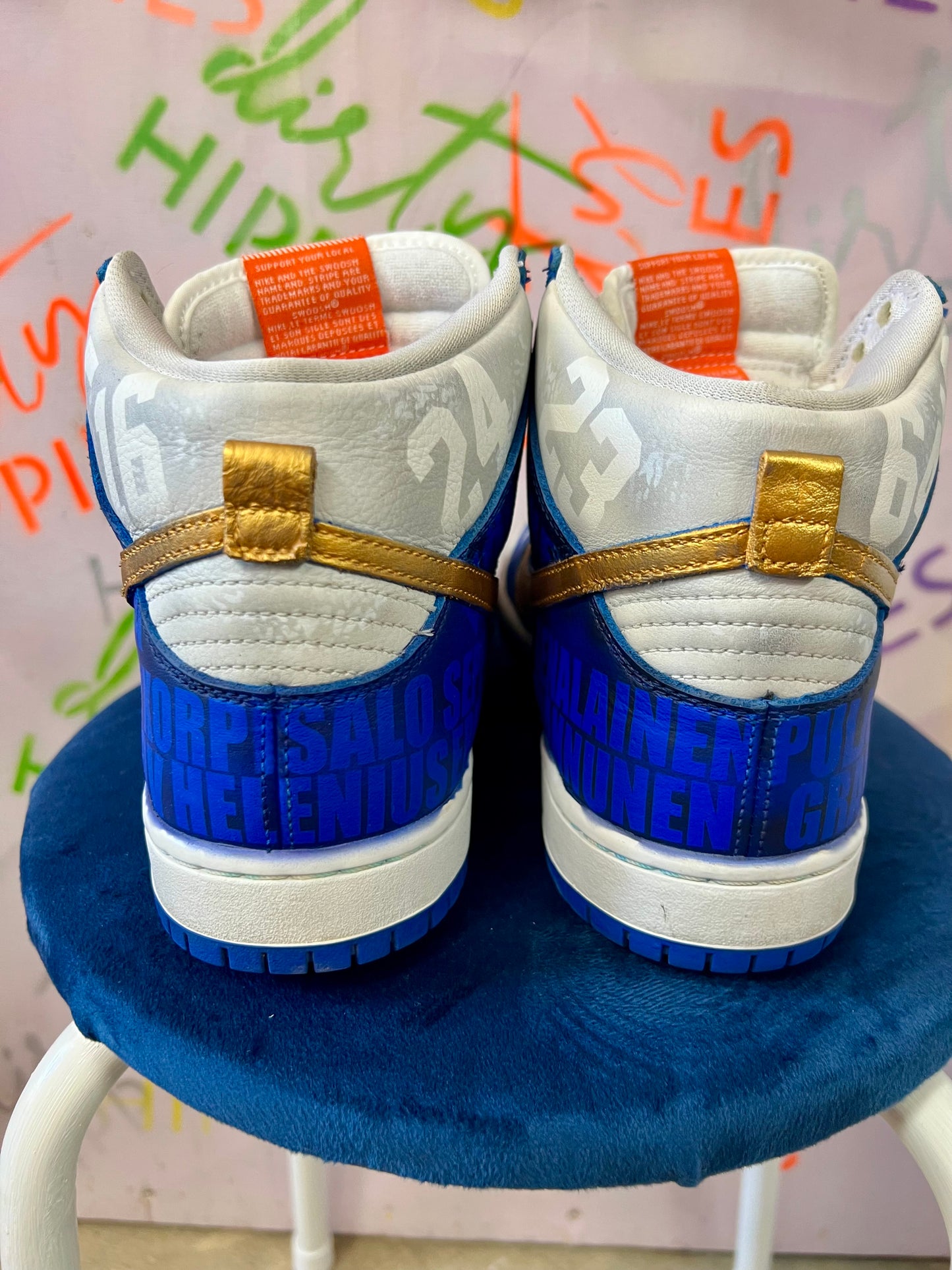 NIKE maailmanmestarit tennarit 42