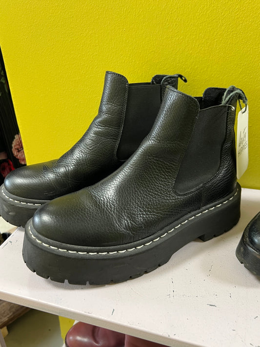 Steve MADDEN nahkanilkkurit 39