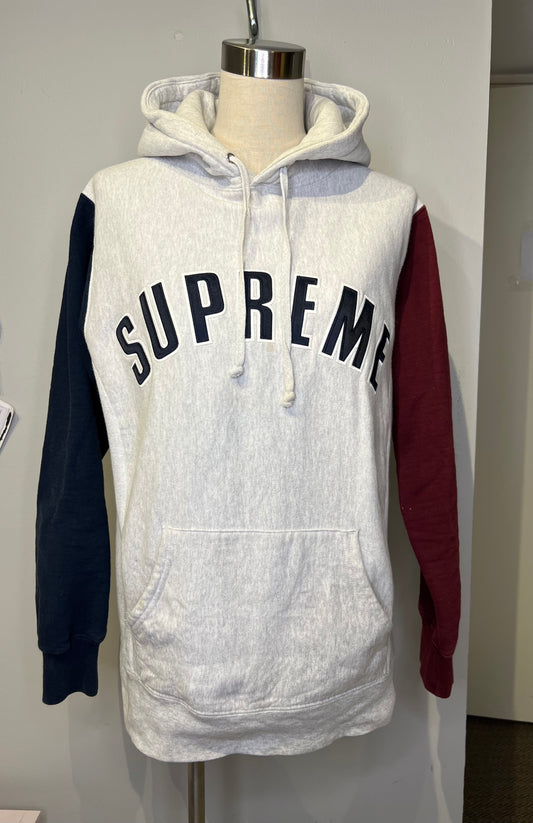 Huppari SUPREME (M) (huom. pienet tahrat)
