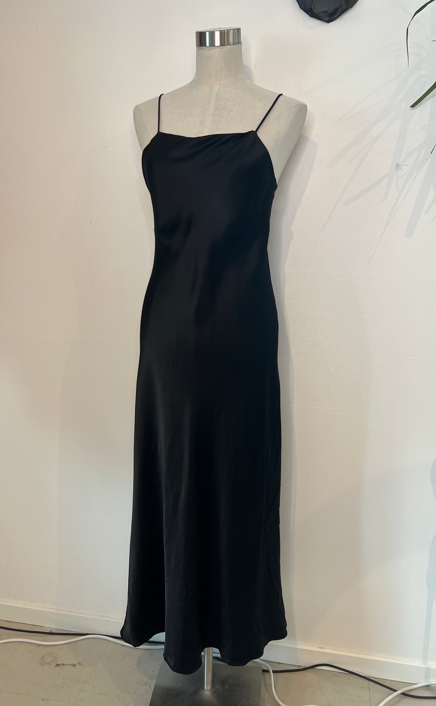 Zara Mekko, M