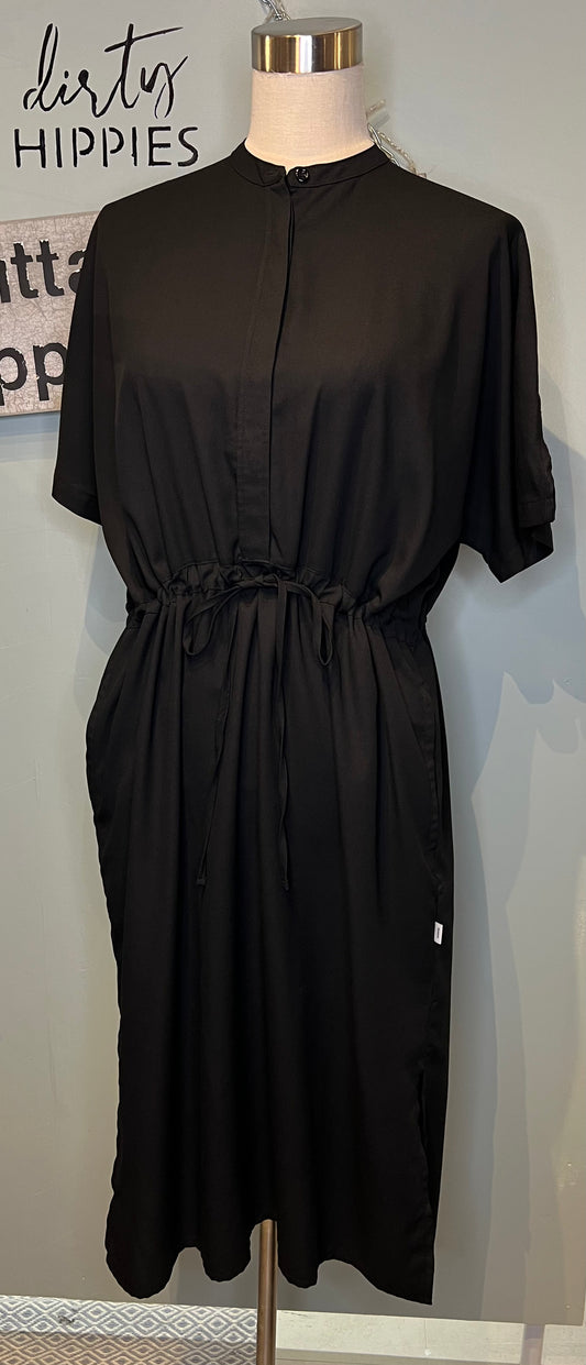 Mekko Makia S (erittäin väljä)