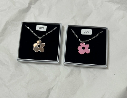 PEPPI DESIGN ”pihlaja” kaulakoru