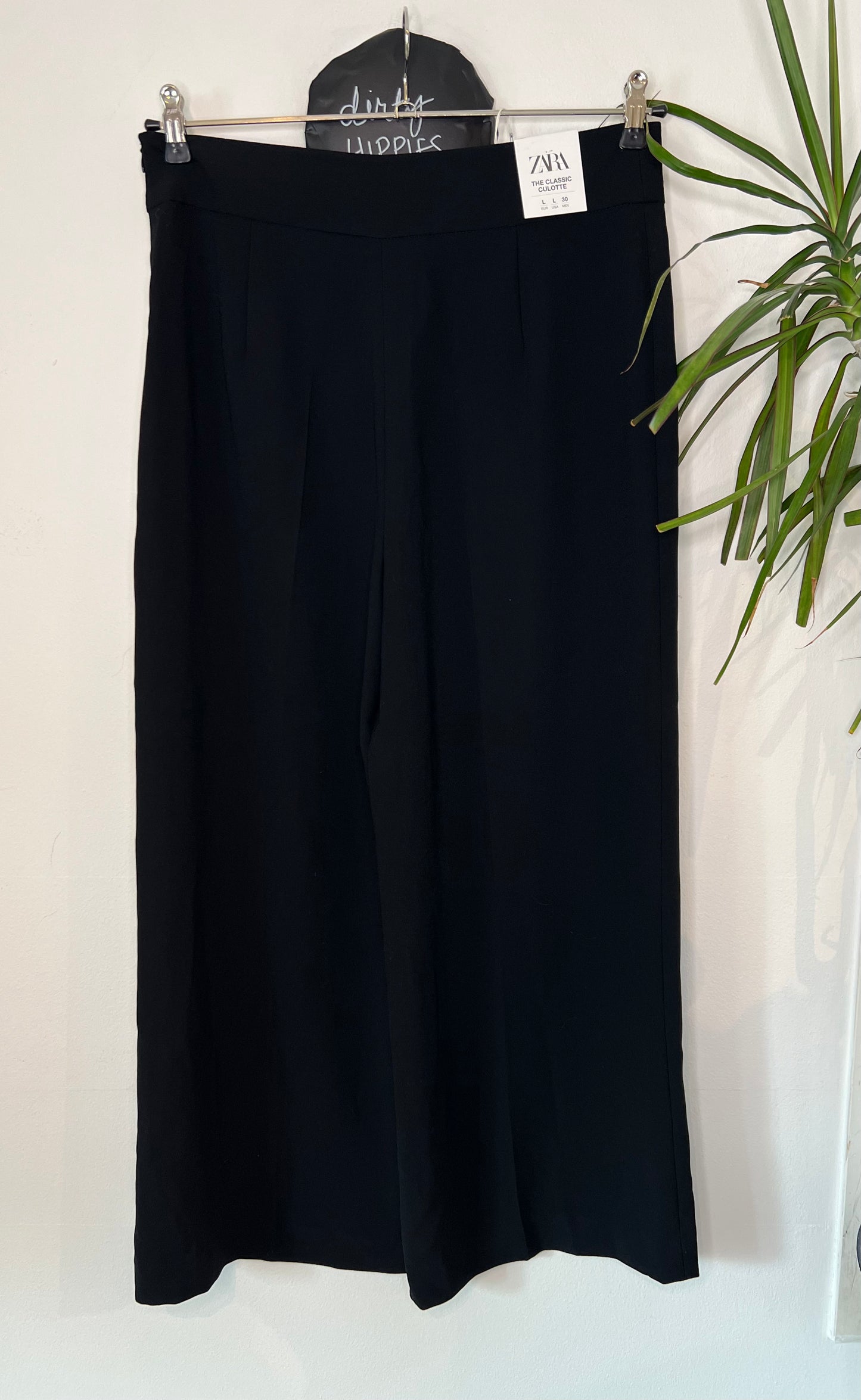 Uudet Culottes Zara L
