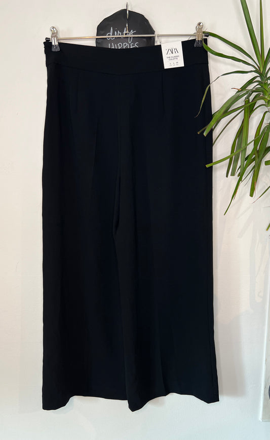 Uudet Culottes Zara L