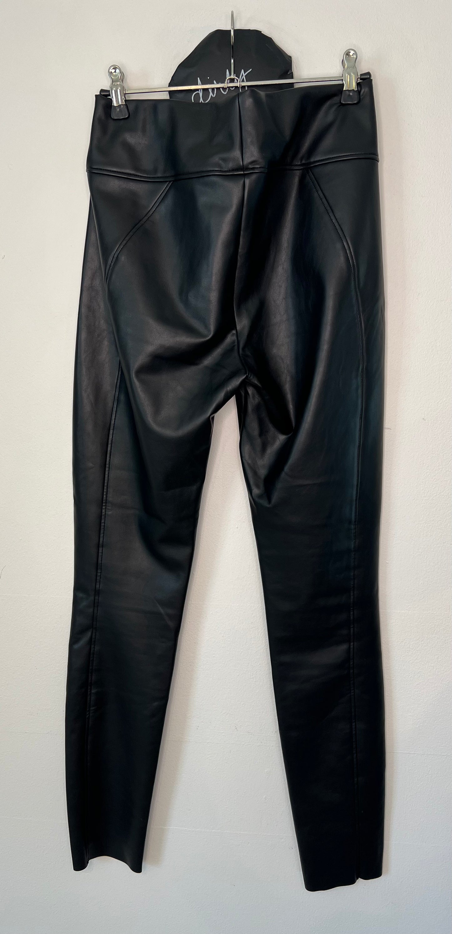 Keinonahkaleggings Wolford 38