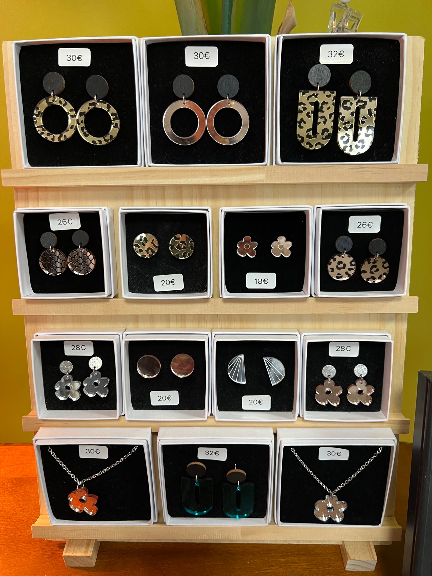 PEPPI DESIGN korut