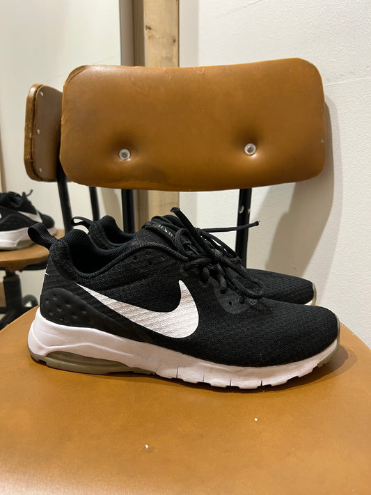 Tennarit NIKE AIR 42