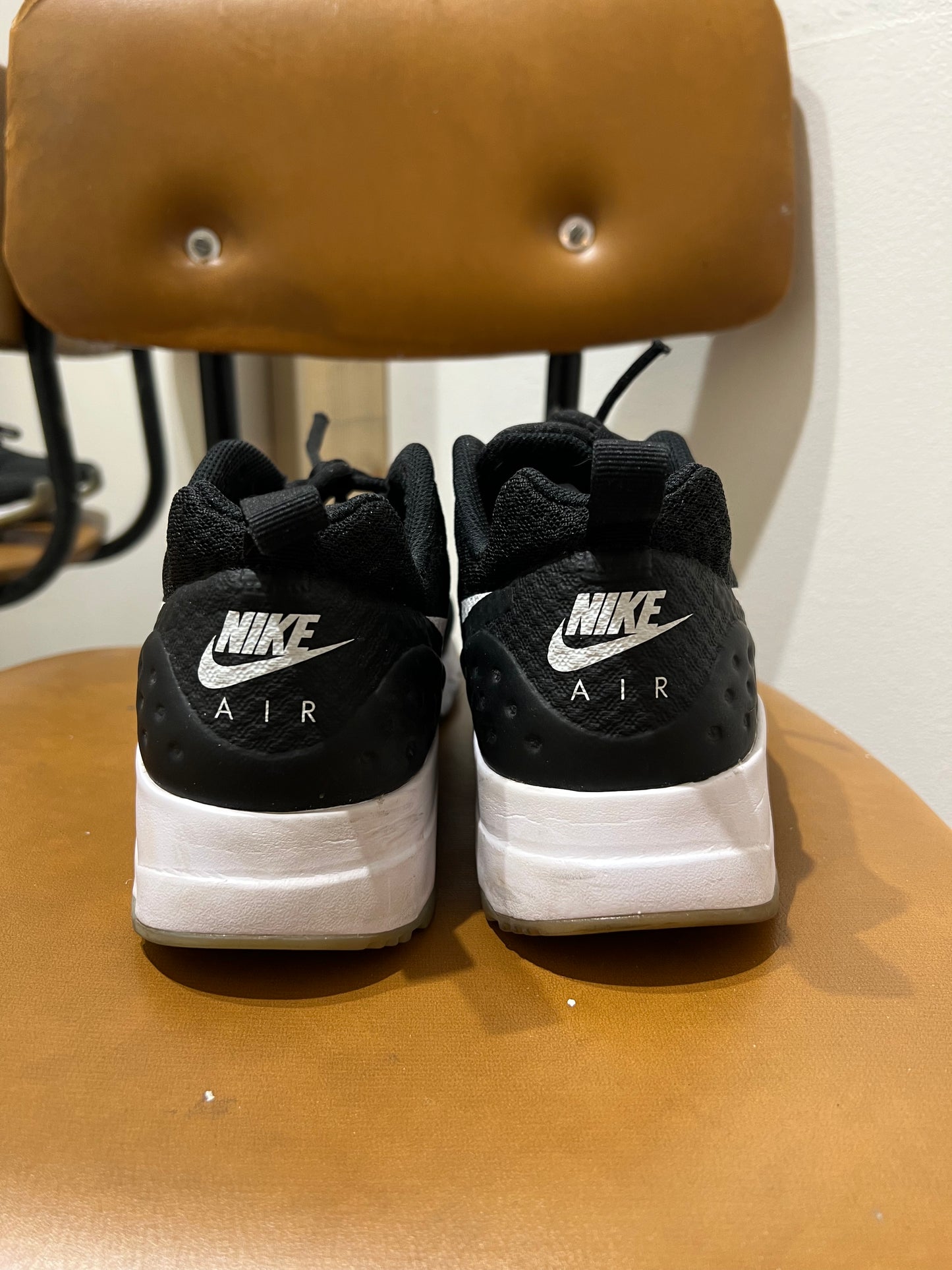 Tennarit NIKE AIR 42