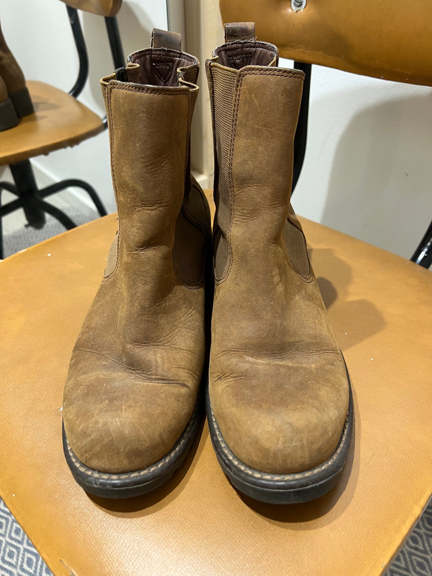 Nahkanilkkurit Clarks 37
