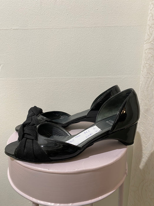 Korkkarit STUART WEITZMAN (40)