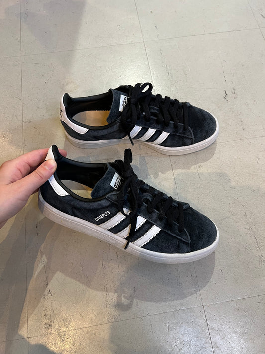 Tennarit Adidas Campus 38,5 musta