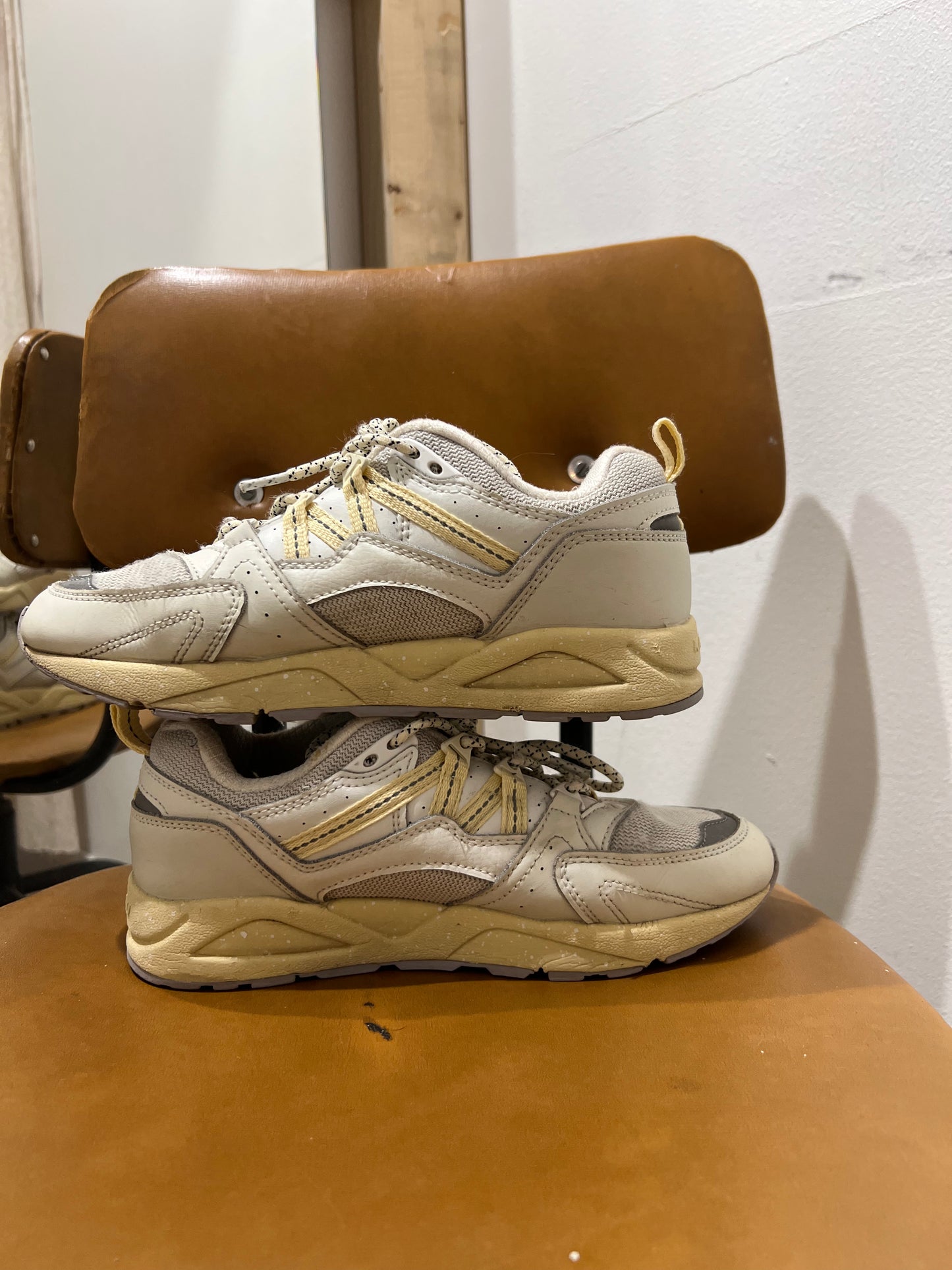 Tennarit Karhu fusion 2.0 38