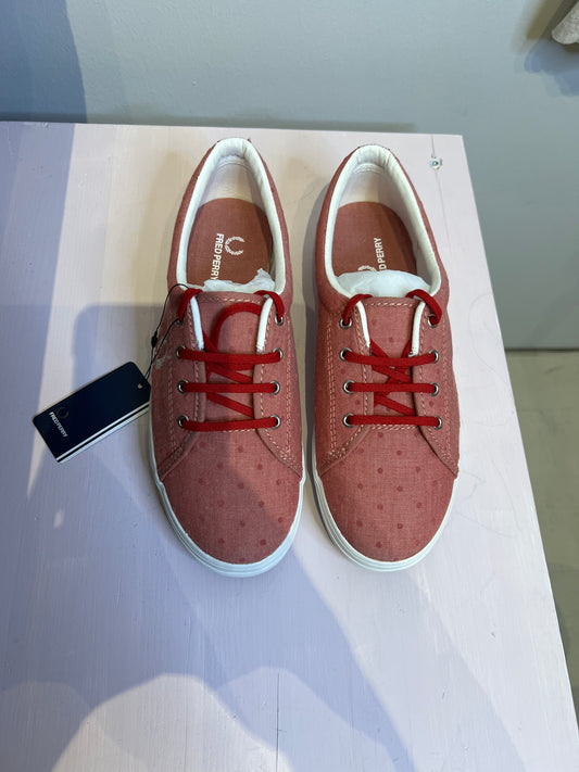 Tennarit 38 uudet FRED PERRY
