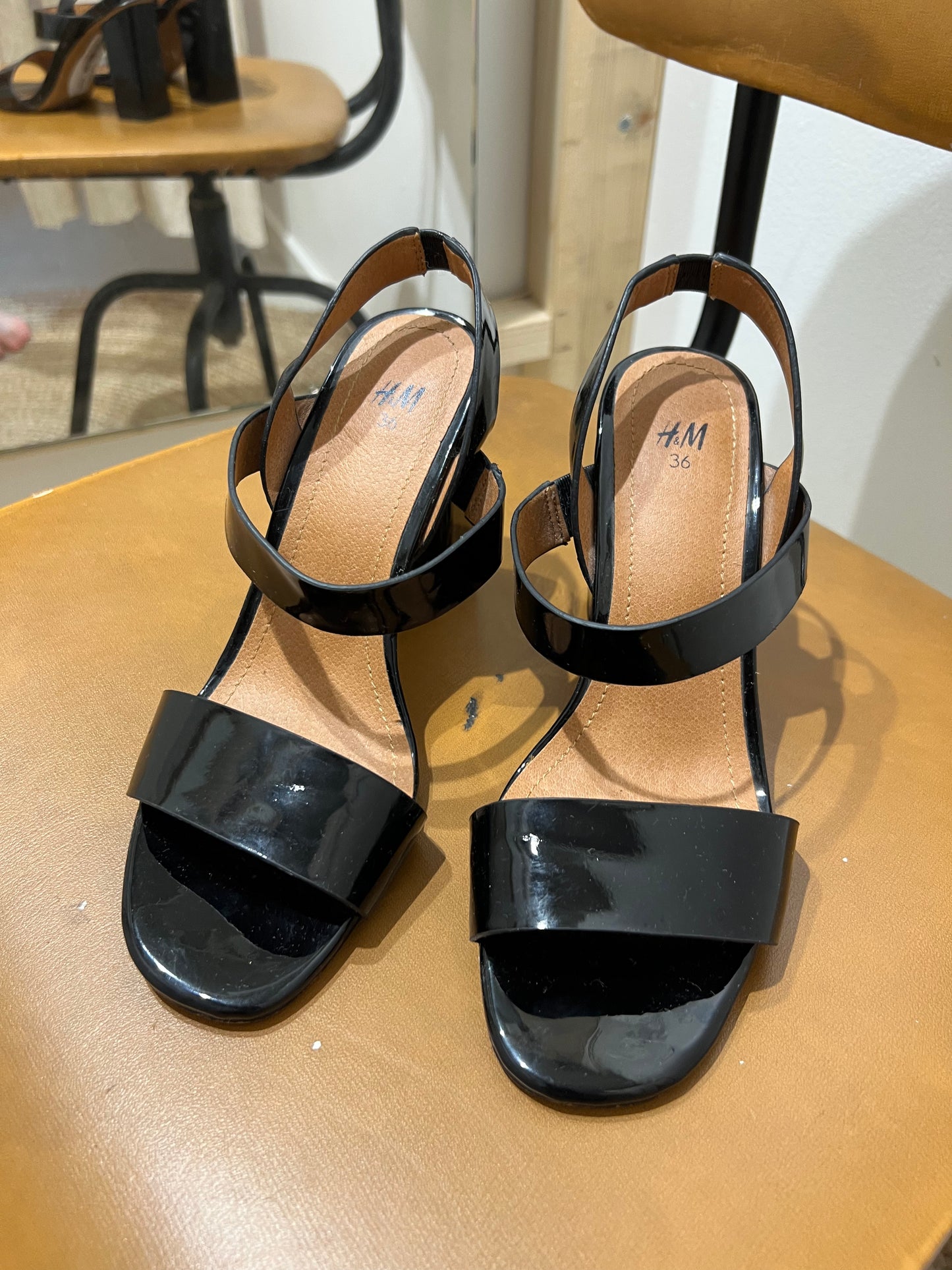 H&M korkokengät 36