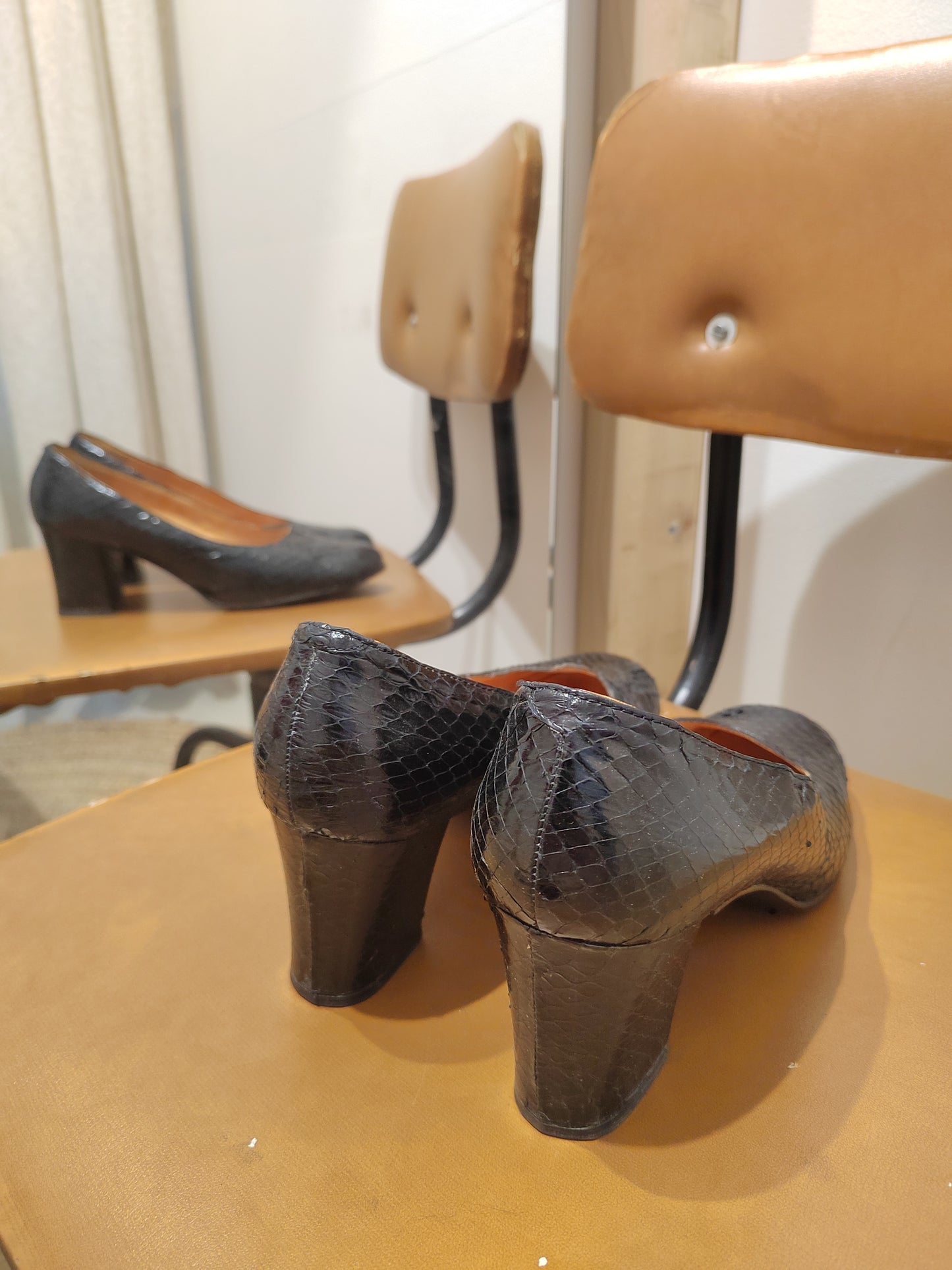 Vintage käärmeennahka korkokengät 36/37