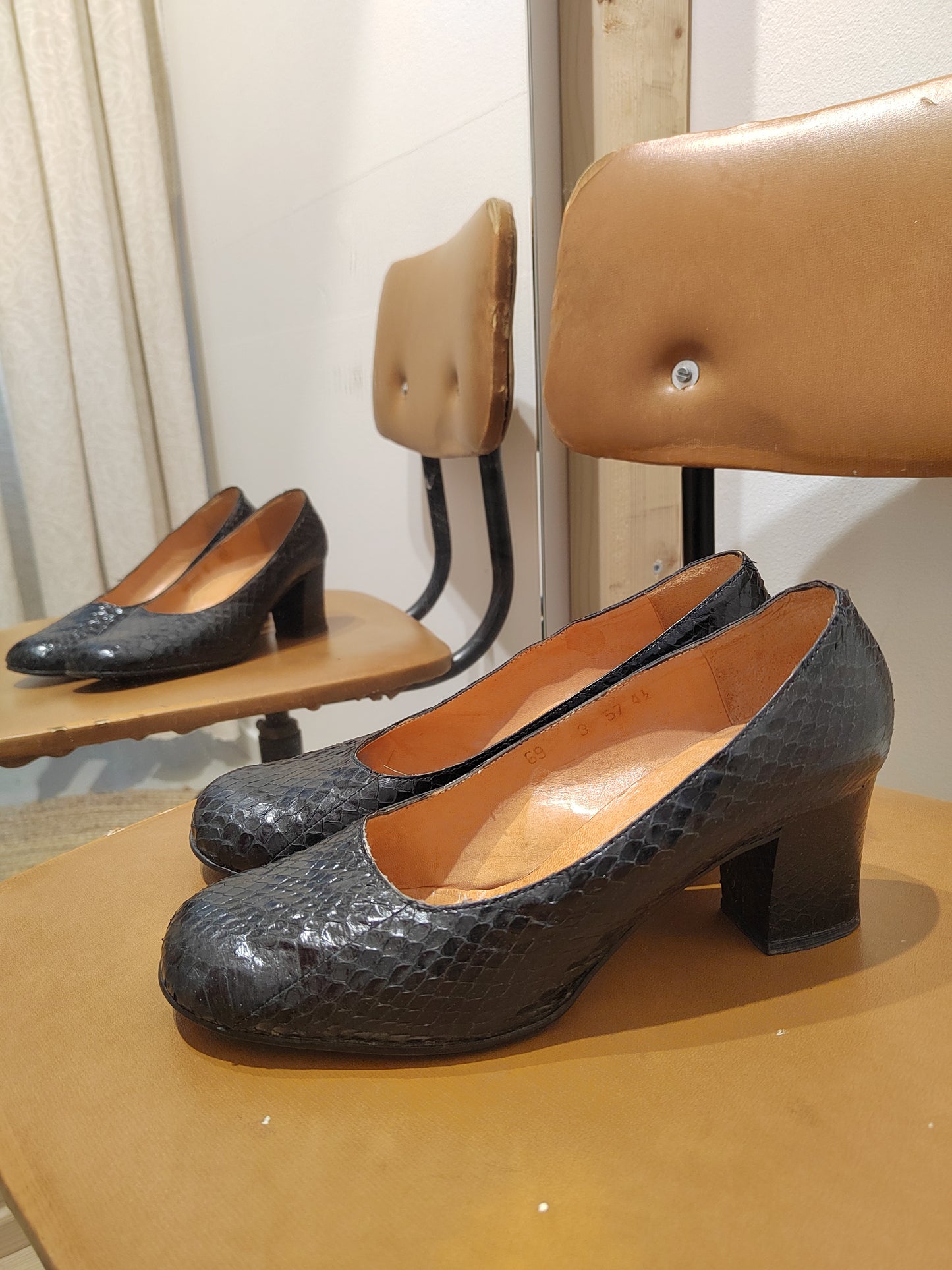 Vintage käärmeennahka korkokengät 36/37