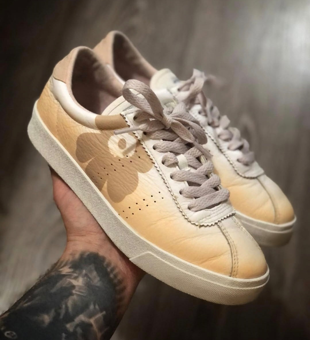 Q Custom Kicks Unikko 36